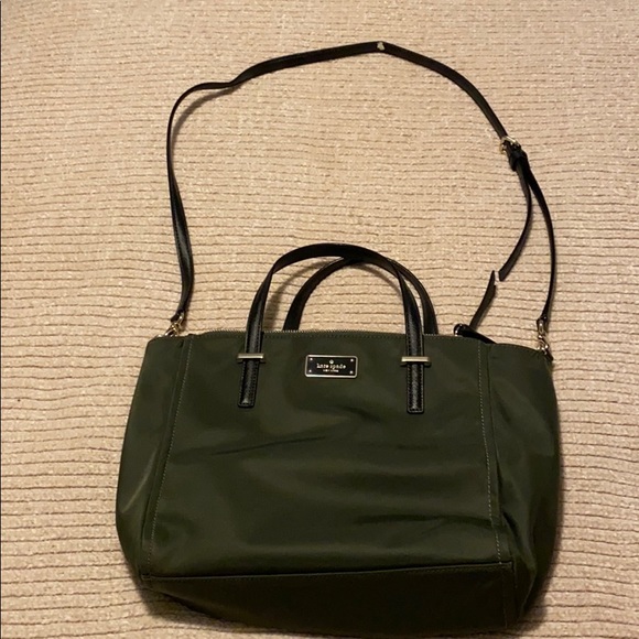 kate spade Handbags - Kate Spade Cross Body